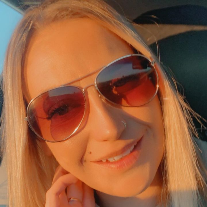 Profile Picture of Kim (@kcarter597) on Tiktok