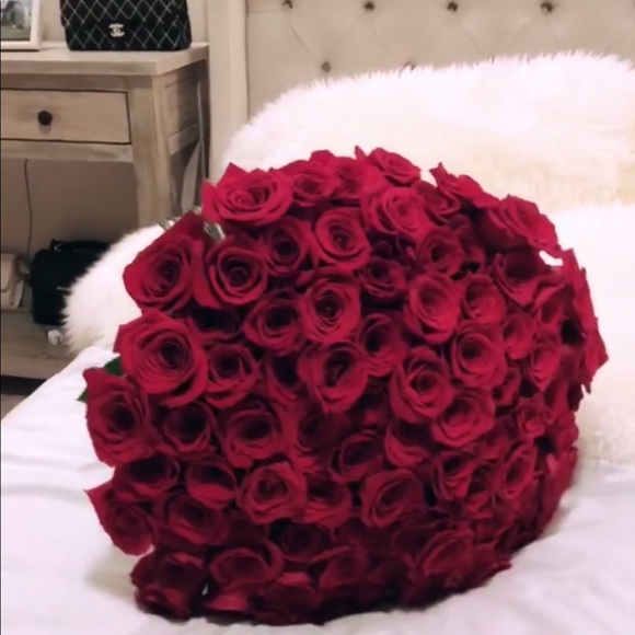 Profile Picture of Luba Shvets (@lubashvets) on Poshmark