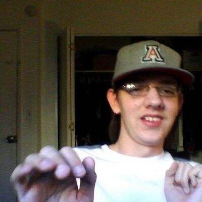 Profile Picture of Daniel Kessinger (@nickwall790) on Twitter