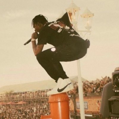 Profile Picture of Elliot Kyle Lucero (@LuceroElliot) on Twitter