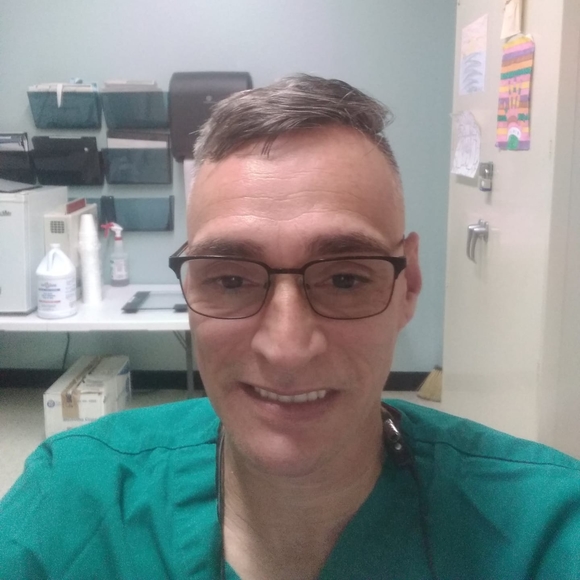 Profile Picture of Jim Fossett (@jfossett) on Poshmark