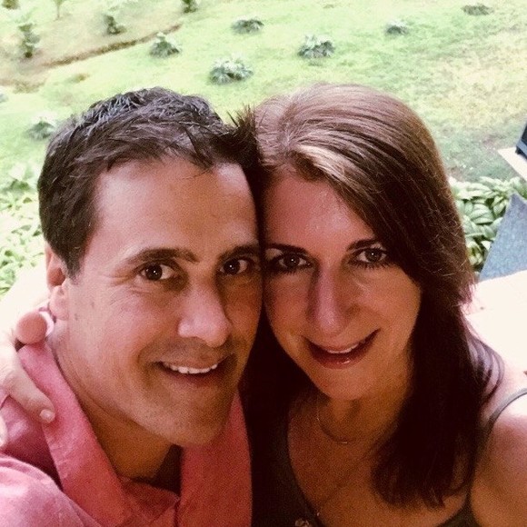 Profile Picture of Debby Vellozzi (@honey7) on Poshmark