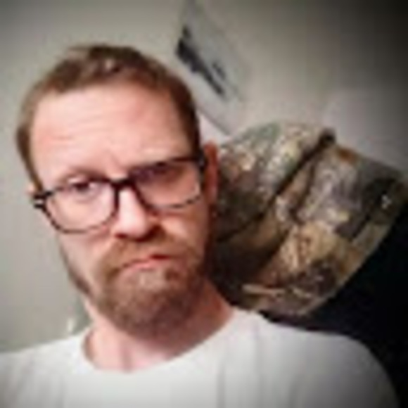 Jerrod Crummel - Poshmark Profile Picture of Jerrod Crummel (@jerrodc83) on Poshmark