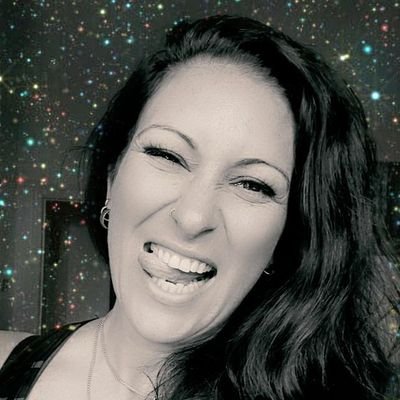 Profile Picture of Beki Smith (@BekiSmith4) on Twitter