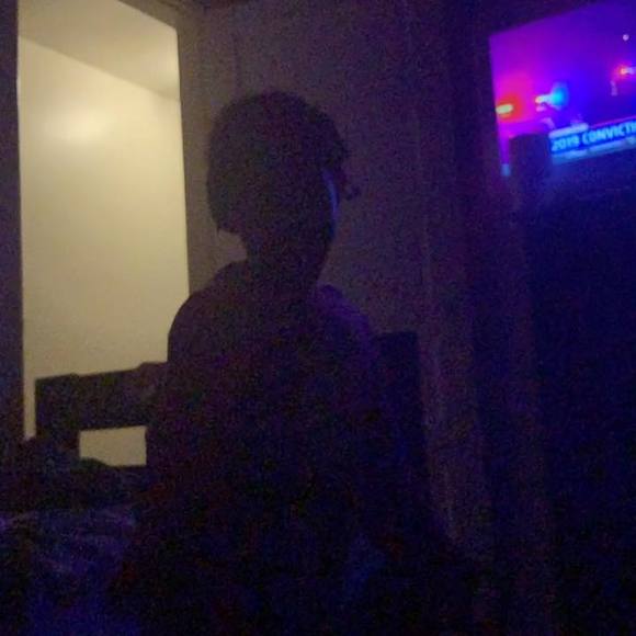 Profile Picture of Pauline Maxey (@paulinemaxey) on Poshmark