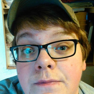 Profile Picture of Alex Seyler (@PlaydohBoyAlex) on Twitter