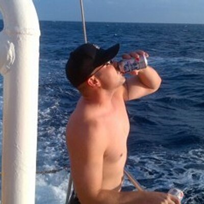 Profile Picture of Jeff Manka (@mankthetank22) on Twitter
