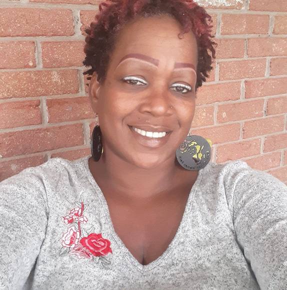 Carrie Pendergrass - Poshmark Profile Picture of Carrie Pendergrass (@goldnmild06) on Poshmark