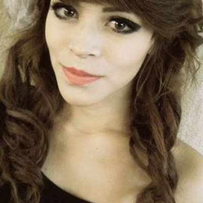 Profile Picture of Rosalia Espinoza (@Rozzaliia) on Twitter