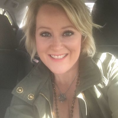 Profile Picture of WhitneyDailey (@WDaileybeauty) on Twitter