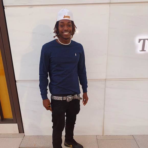Profile Picture of David Dummars jr. (@itsmrsteez) on Poshmark