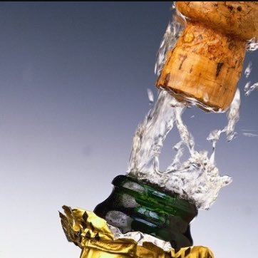 Profile Picture of Tom's Champagne Bar (@TomChampagneBar) on Twitter