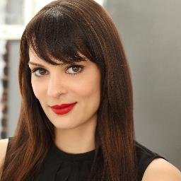 Profile Picture of Roxanne Day (@DayOfRoxy) on Twitter