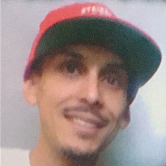 Profile Picture of Abraham Pena (@abrahampena115) on Poshmark