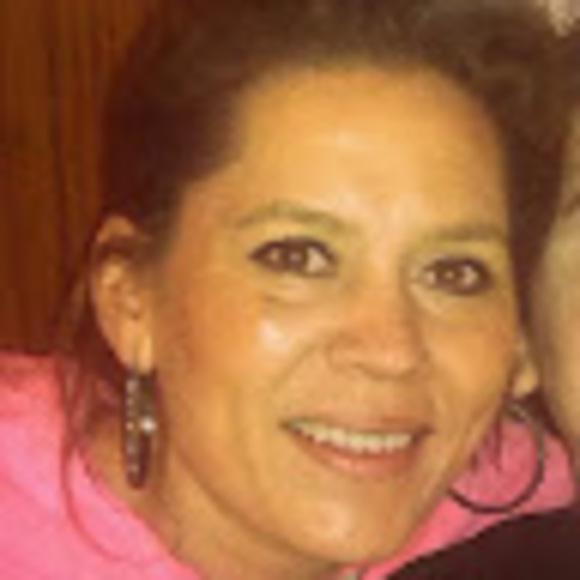 Profile Picture of Kelly Mcdermott (@kvaras1969) on Poshmark