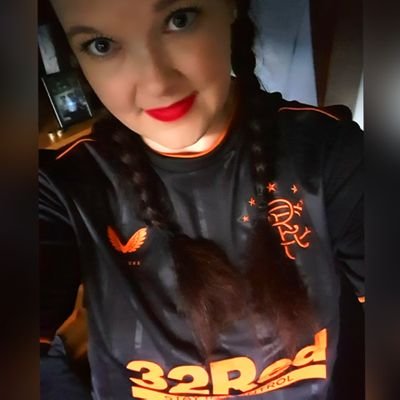 Profile Picture of 🇬🇧Rfcbluebelle🇬🇧 (@Annie_bear1872) on Twitter