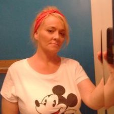 Profile Picture of Libby Sellars Henry (@LibHenrySellars) on Twitter