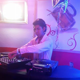 Profile Picture of Al Vivar (El Mas Poderoso) (@al.vivar1) on Facebook