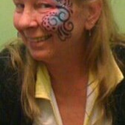 Profile Picture of Sylvia Daniels (@SylDan13) on Twitter