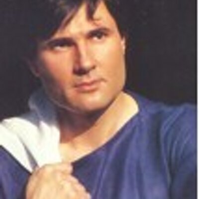 Profile Picture of ALBERT SHASHOUA (@WEALNIER) on Twitter