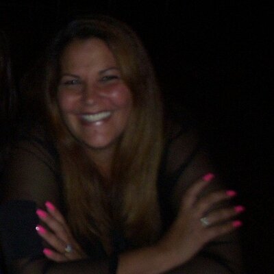 Profile Picture of Mindy Ryan (@Angelface10308) on Twitter