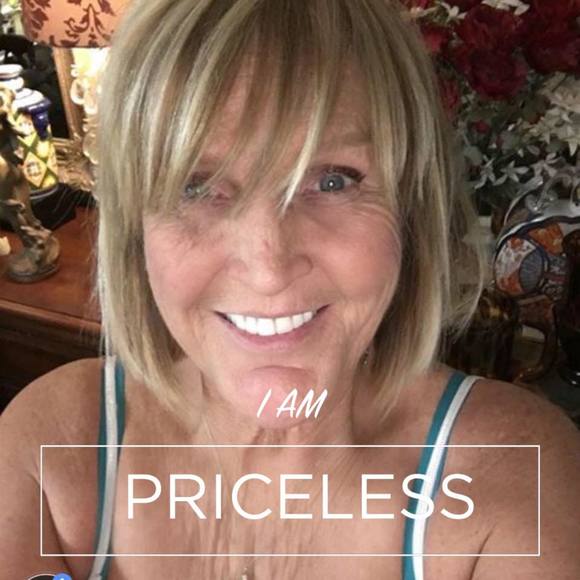 Profile Picture of Sharon Bewick (@bewick98) on Poshmark
