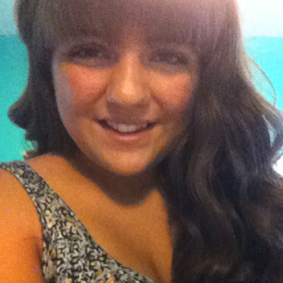 Profile Picture of Julia Pandolfi (@jpand15) on Poshmark