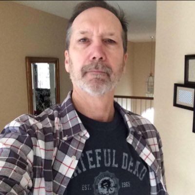 Profile Picture of Stephen Lind (@StephenTLind) on Twitter