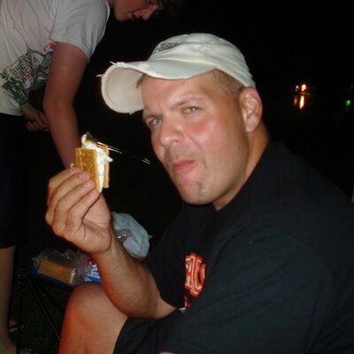 Profile Picture of Eric Emery (@emery1es) on Twitter