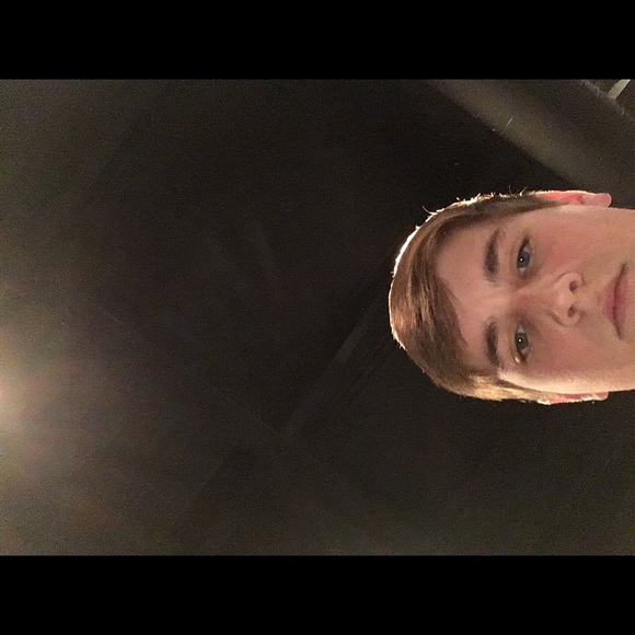 Profile Picture of Kyle Guthrie (@kyleguthrie) on Poshmark