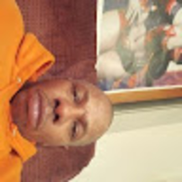 Profile Picture of James willie Sandifer (@jamessandifer61) on Poshmark