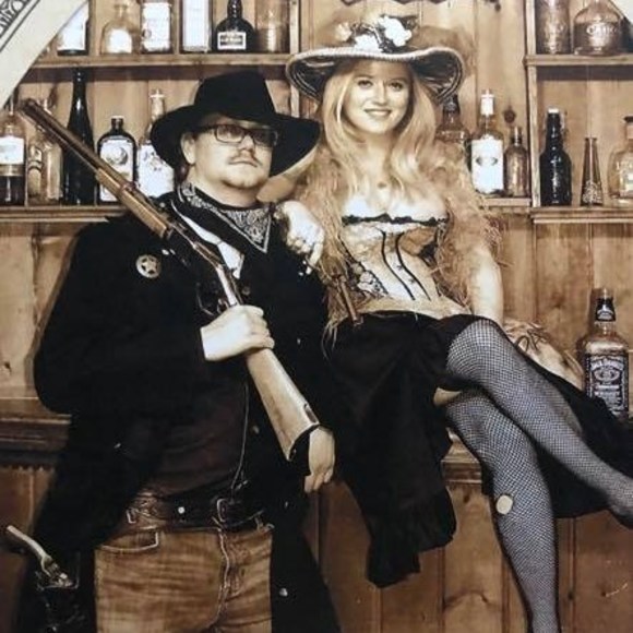 Profile Picture of Zack Lee (@eclips4life) on Poshmark