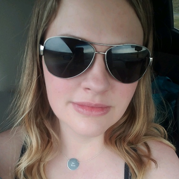 Profile Picture of Katie Kirschenheiter (@kkirschenheiter) on Poshmark
