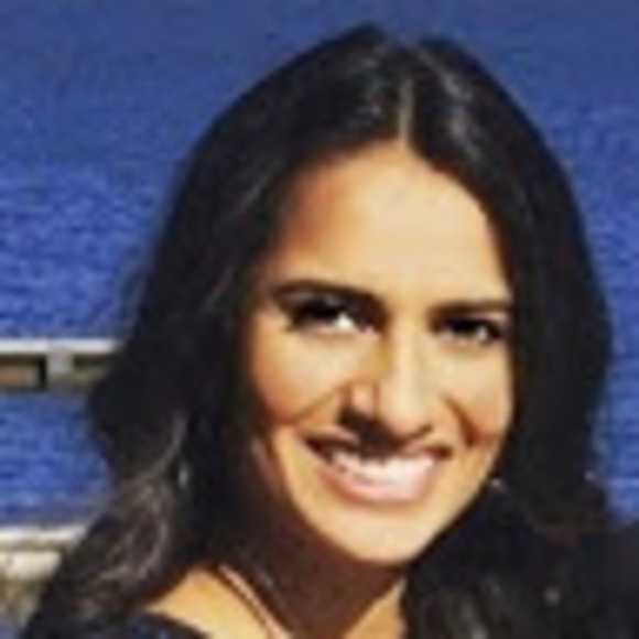 Profile Picture of Pooji Regulapati (@pregulapati) on Poshmark