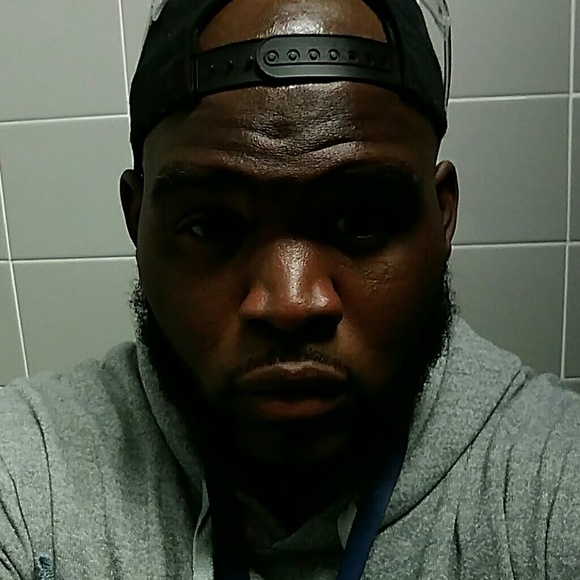 Profile Picture of David Cheatham (@dcheatham1114) on Poshmark