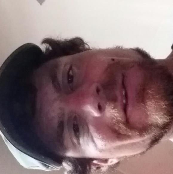 Profile Picture of Raymond Kaslon (@raymondkaslon) on Poshmark