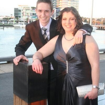 Profile Picture of Hayley Boyle (@Guitarchick58) on Twitter