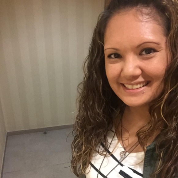 Profile Picture of Heather Lapointe (@heatherll9118) on Poshmark