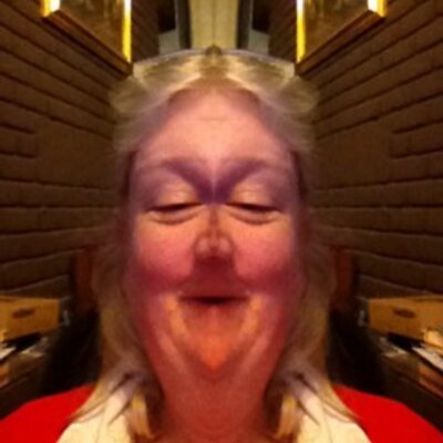 Profile Picture of Alison Kear (@alikear) on Twitter