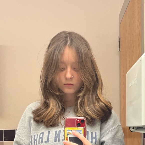 Profile Picture of Grace Pruetz (@gracepruetz) on Poshmark