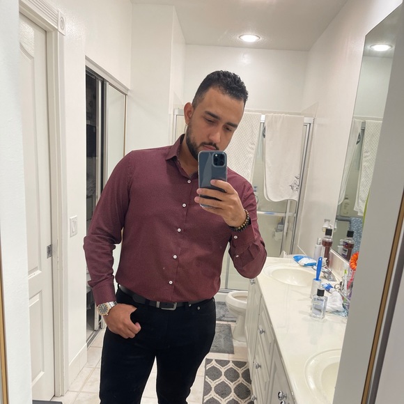 Nathanael Francisco - Poshmark Profile Picture of Nathanael Francisco (@nathanael_38) on Poshmark