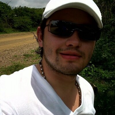 Profile Picture of Jonathan Betancourt (@jhbv409) on Twitter