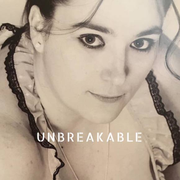Profile Picture of Cathy Weipert (@cathyweipert) on Poshmark