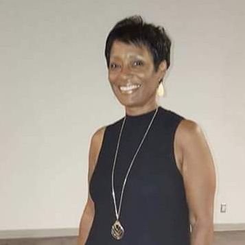 Profile Picture of Cassandra Cooper (@RealtorCassandr) on Twitter
