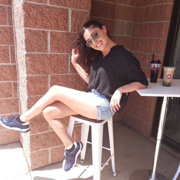 Profile Picture of Magda Dalgo (@magdana1994) on Poshmark