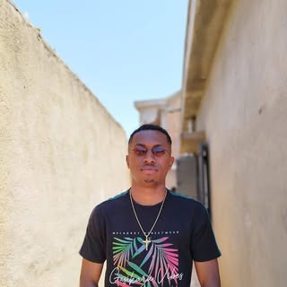 Profile Picture of Francinot Harsia (@francinot) on Instagram