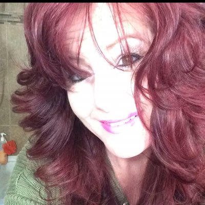 Profile Picture of Renee Wojciechowski (@ReneeWojciecho1) on Twitter