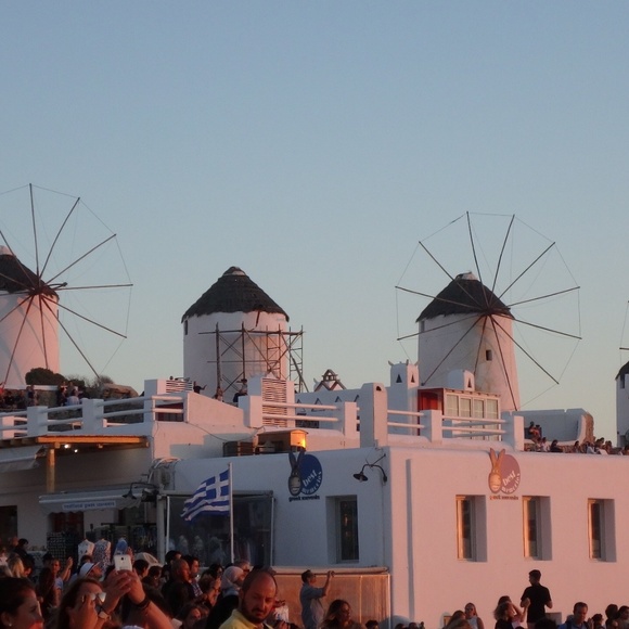 Profile Picture of Andrew Sinkler (@biga123) on Poshmark