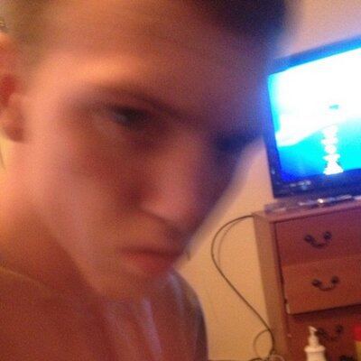 Profile Picture of Aaron Dutton (@_Aaron_James_) on Twitter