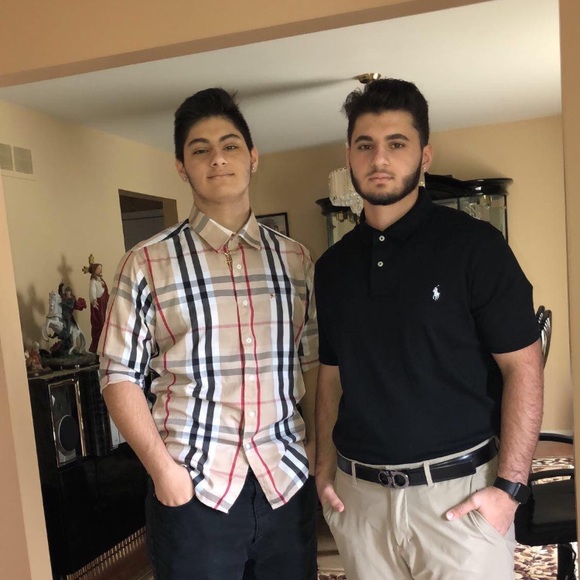 Profile Picture of James Branch (@james_branch) on Poshmark